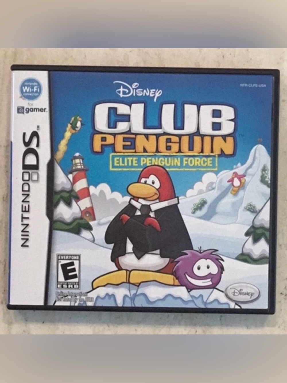 Disney Club Penguin Elite Penguin Force Nintendo DS Game CIB Tested